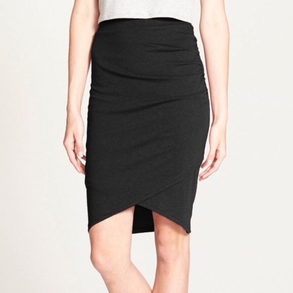 ruched bodycon skirt